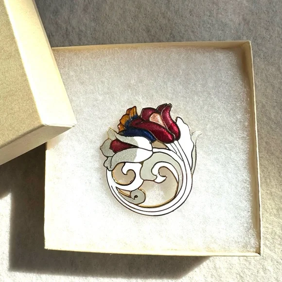 2 Cloisonne Pieces: Puffy Pendant and a Brooch - Picture 8 of 9